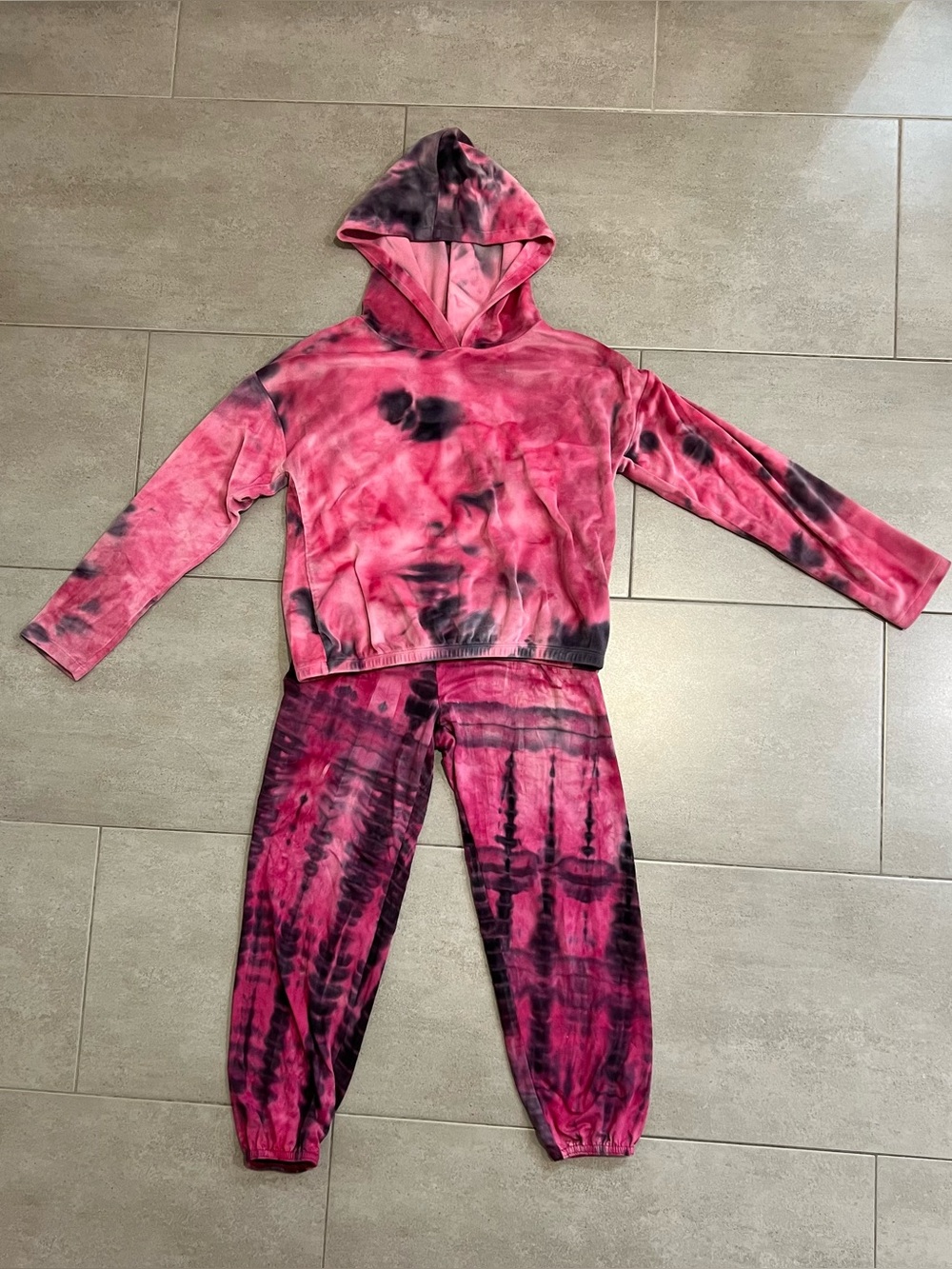Tie-Dye Hoodie & Jogger Set